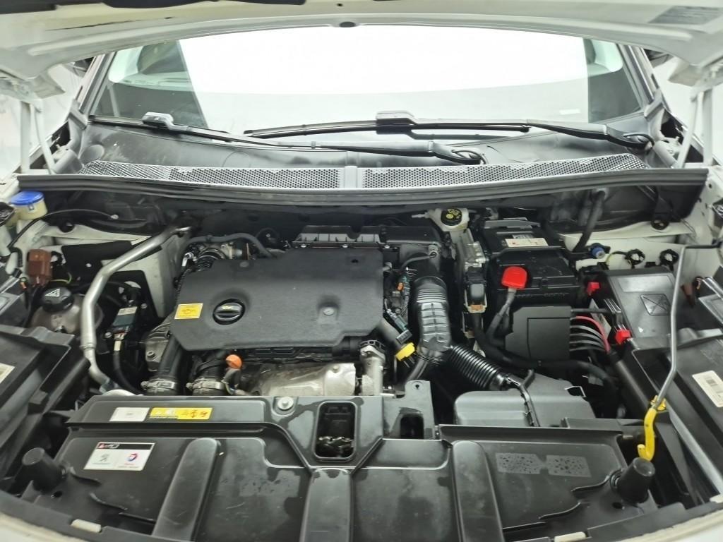 Peugeot 3008 - Vista 5