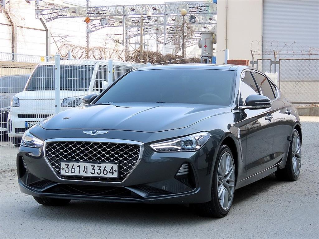 Genesis G70 - Vista 2