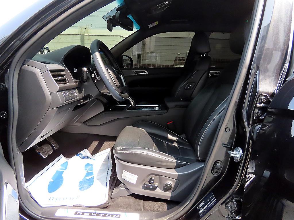 Ssangyong Rexton - Vista 5