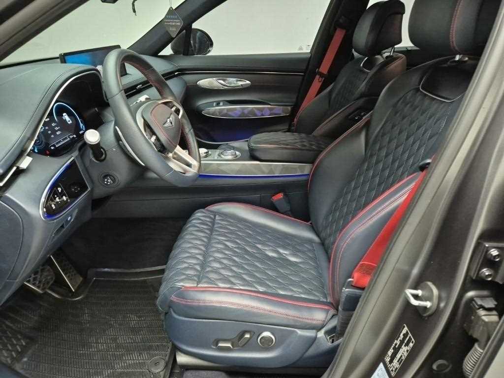 Genesis GV70 - Vista 11