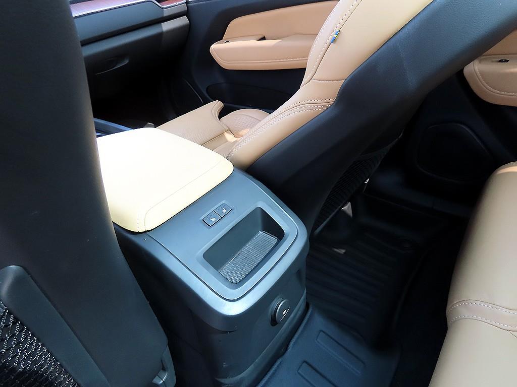 Volvo XC60 2025 Blanco - Importación desde Corea - HF Imports Iquique - Foto 15