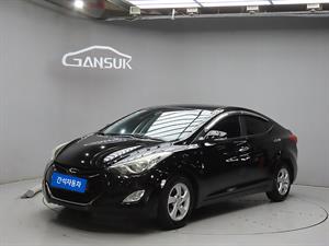 HYUNDAI Avante - Vista 4