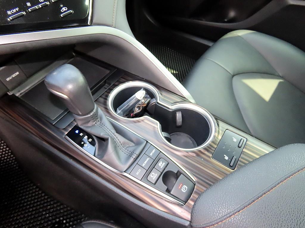 Toyota Camry - Vista 10