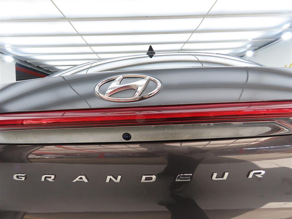 HYUNDAI Grandeur 2022 Gris - Importación desde Corea - HF Imports Iquique - Foto 18