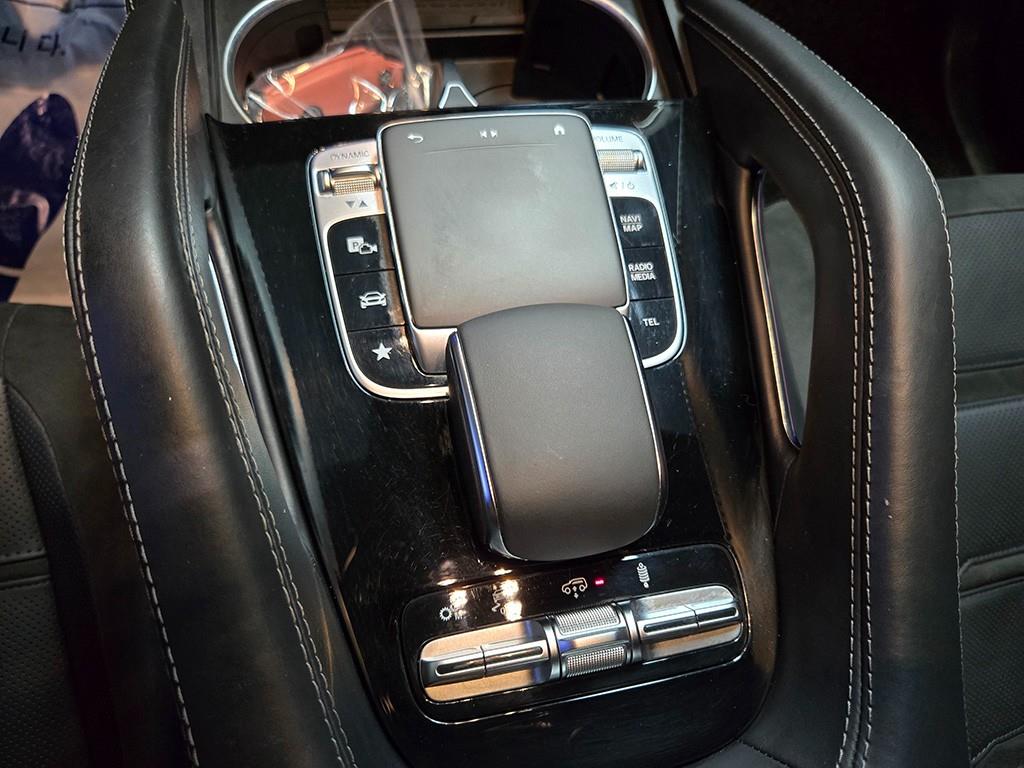 Mercedes Benz GLE Class - Vista 12