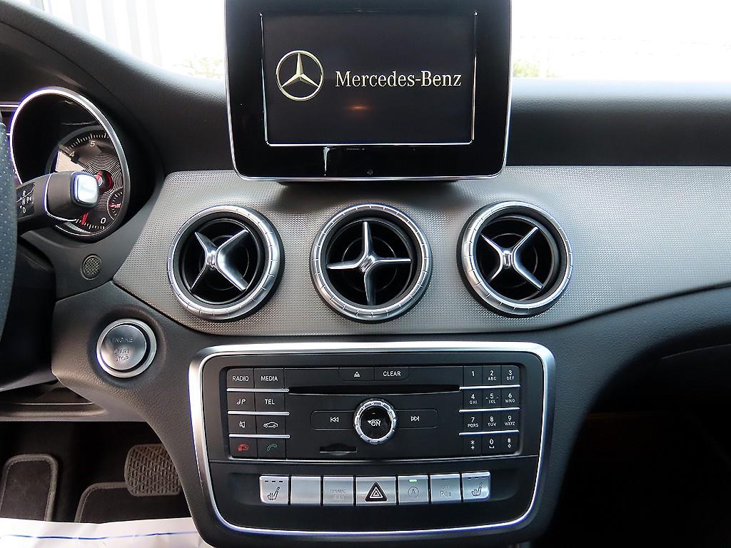 Mercedes Benz CLA Class 2017 Blanco - Importación desde Corea - HF Imports Iquique - Foto 13