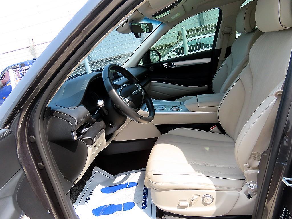 Genesis GV80 - Vista 5