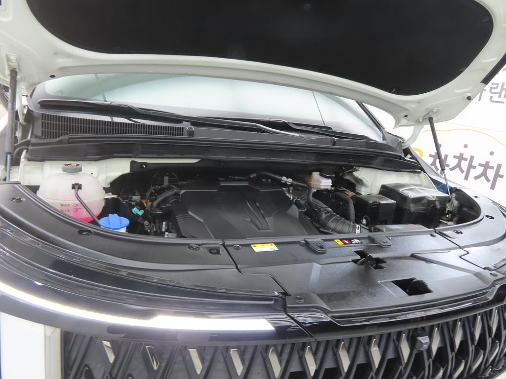 KIA Carnival 2025 Blanco - Importación desde Corea - HF Imports Iquique - Foto 19