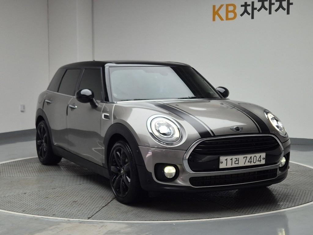 Mini Clubman - Vista 4