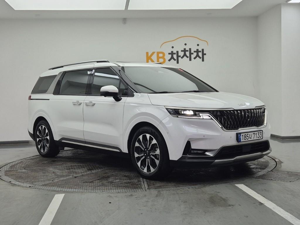 KIA Carnival - Vista 2