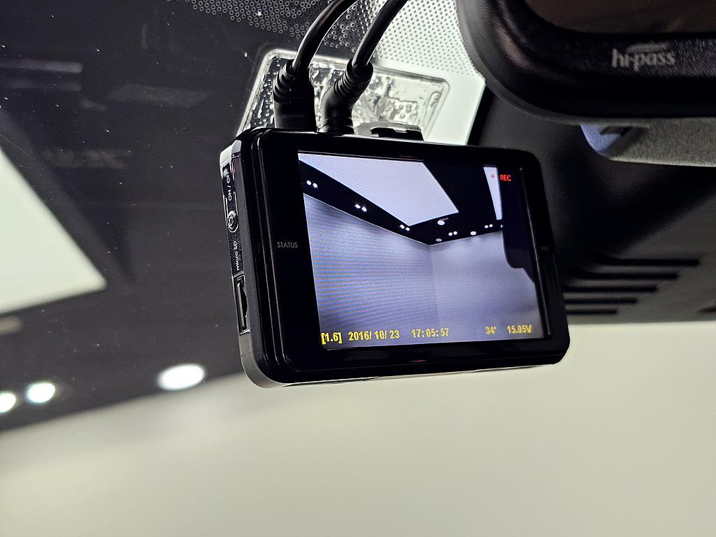 SAMSUNG QM6 2017 Blanco - Importación desde Corea - HF Imports Iquique - Foto 13