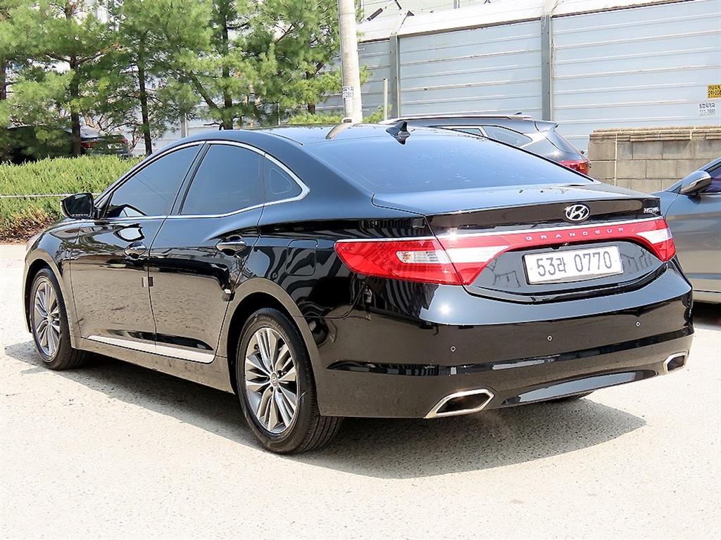 HYUNDAI Grandeur - Vista 3