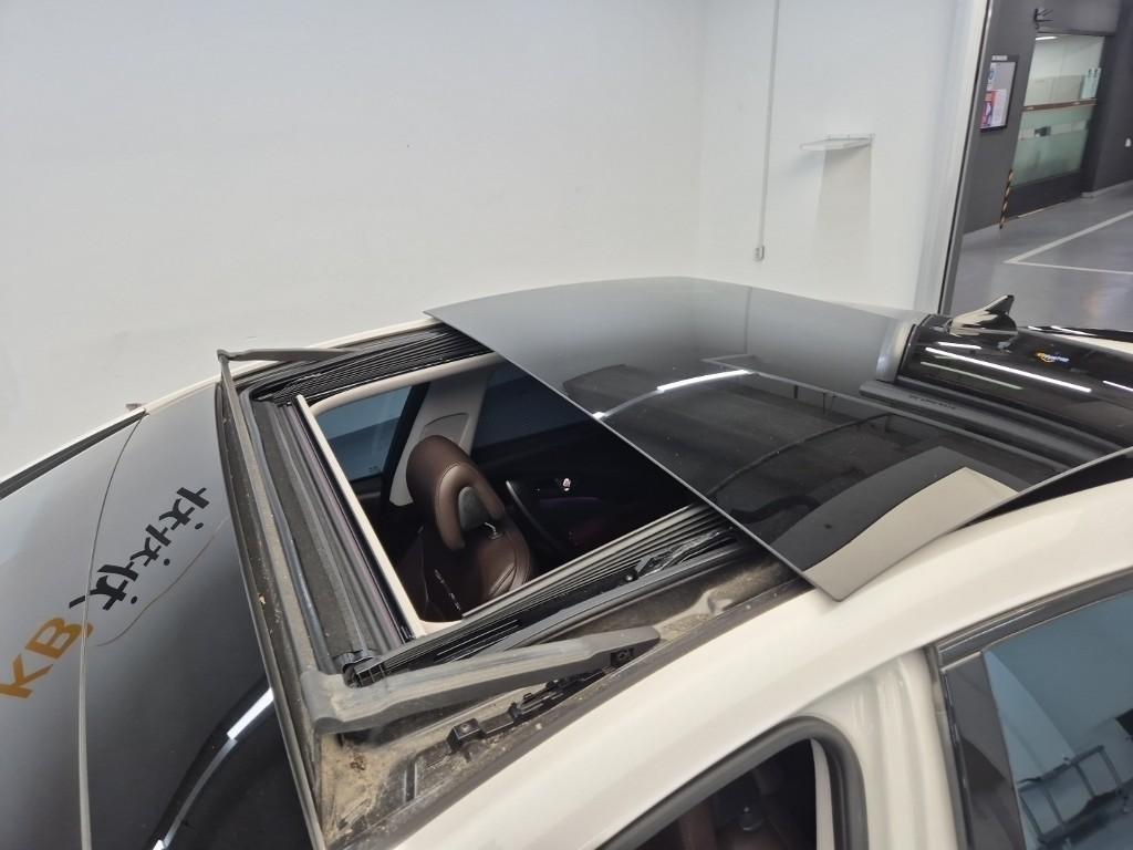 HYUNDAI Grandeur 2017 Blanco - Importación desde Corea - HF Imports Iquique - Foto 13