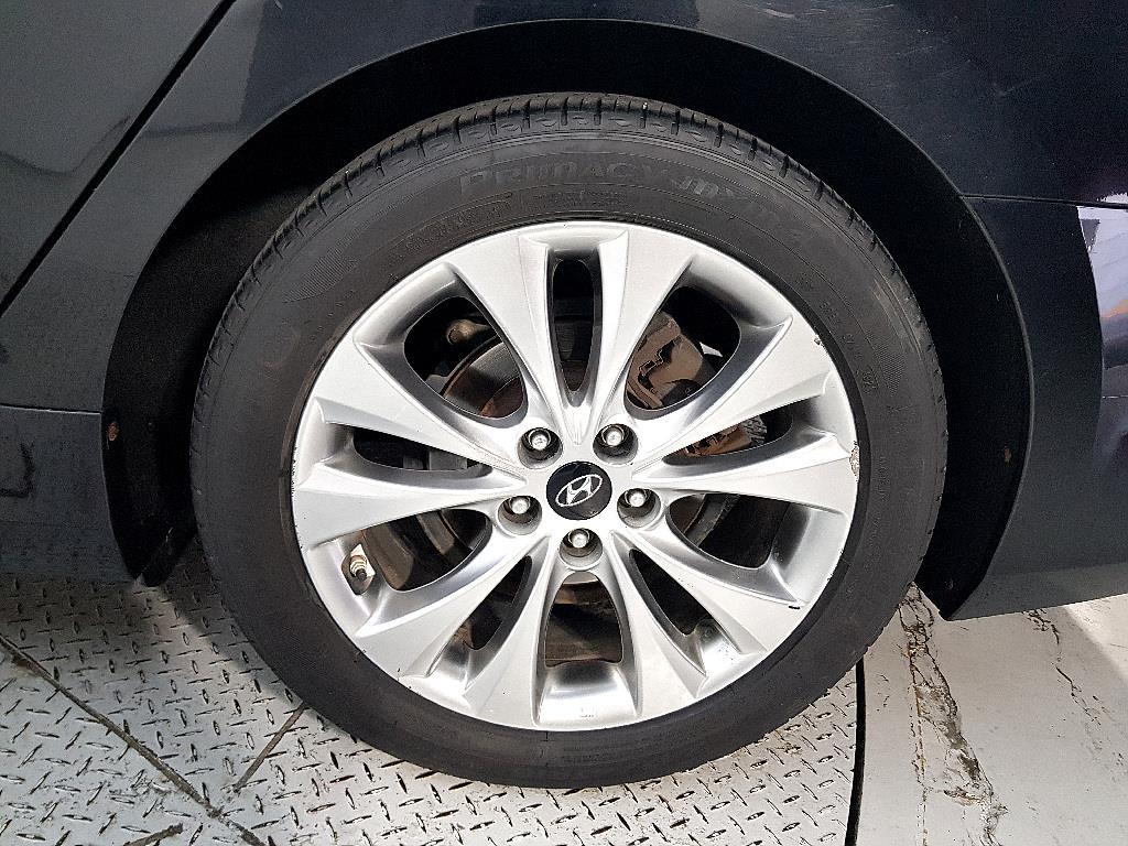 HYUNDAI Grandeur 2011 Negro - Importación desde Corea - HF Imports Iquique - Foto 20