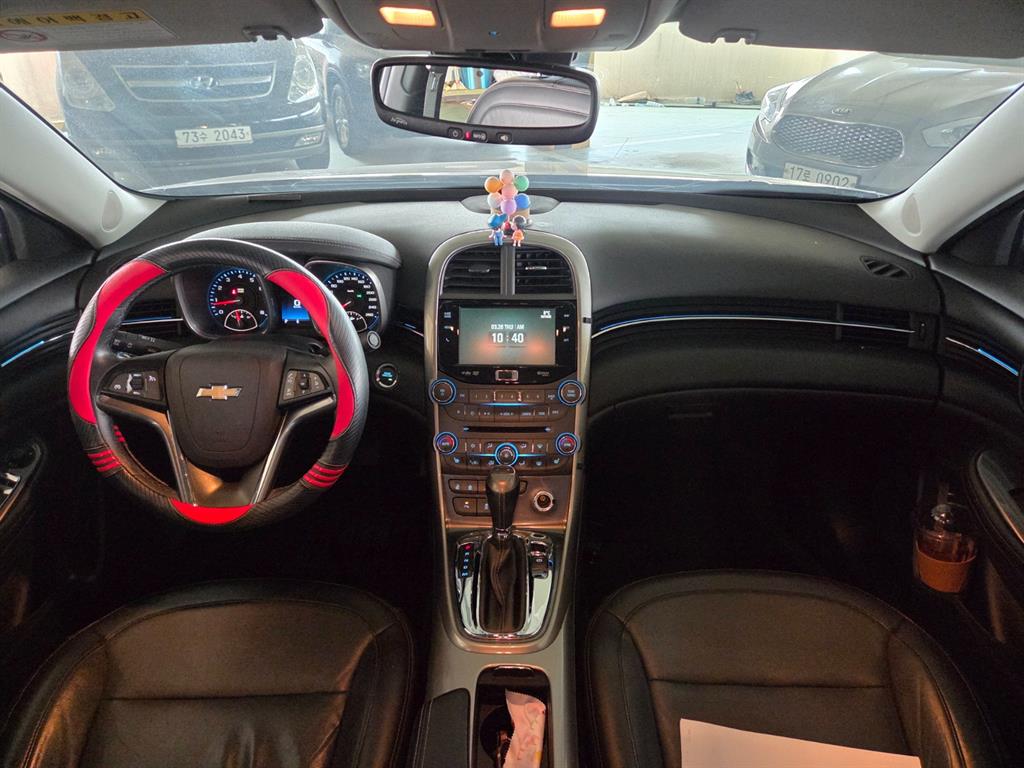 Chevrolet Malibu - Vista 8