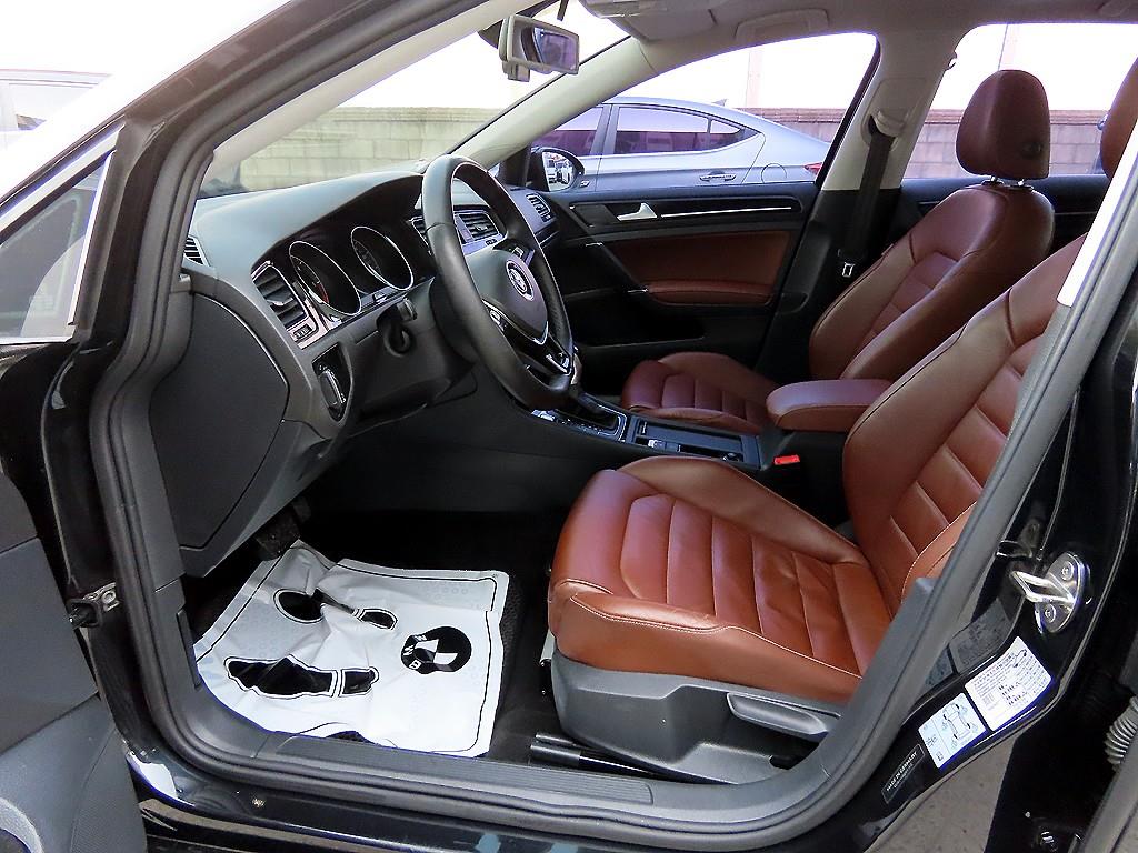 Volkswagen Golf - Vista 5