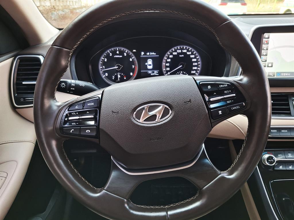 HYUNDAI Grandeur 2019 Negro - Importación desde Corea - HF Imports Iquique - Foto 13