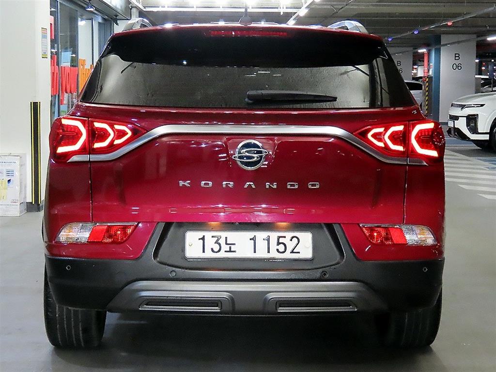 Ssangyong Korando - Vista 5