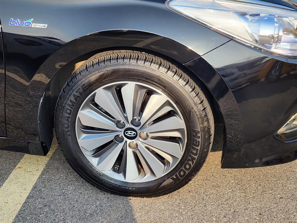 HYUNDAI Grandeur - Vista 4