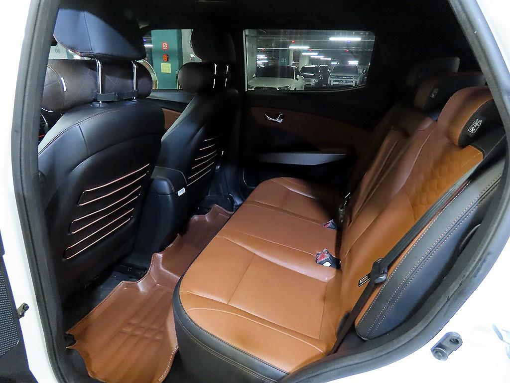 Ssangyong Tivoli - Vista 7