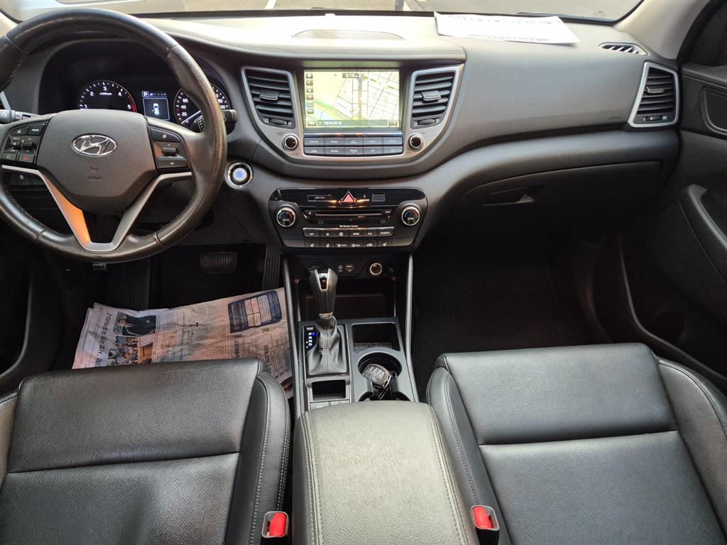 HYUNDAI Tucson - Vista 4