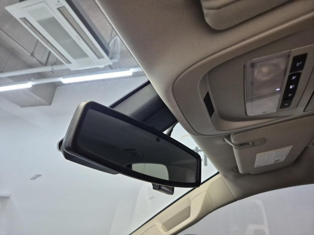 Chevrolet ?Colorado 2020 Negro - Importación desde Corea - HF Imports Iquique - Foto 17