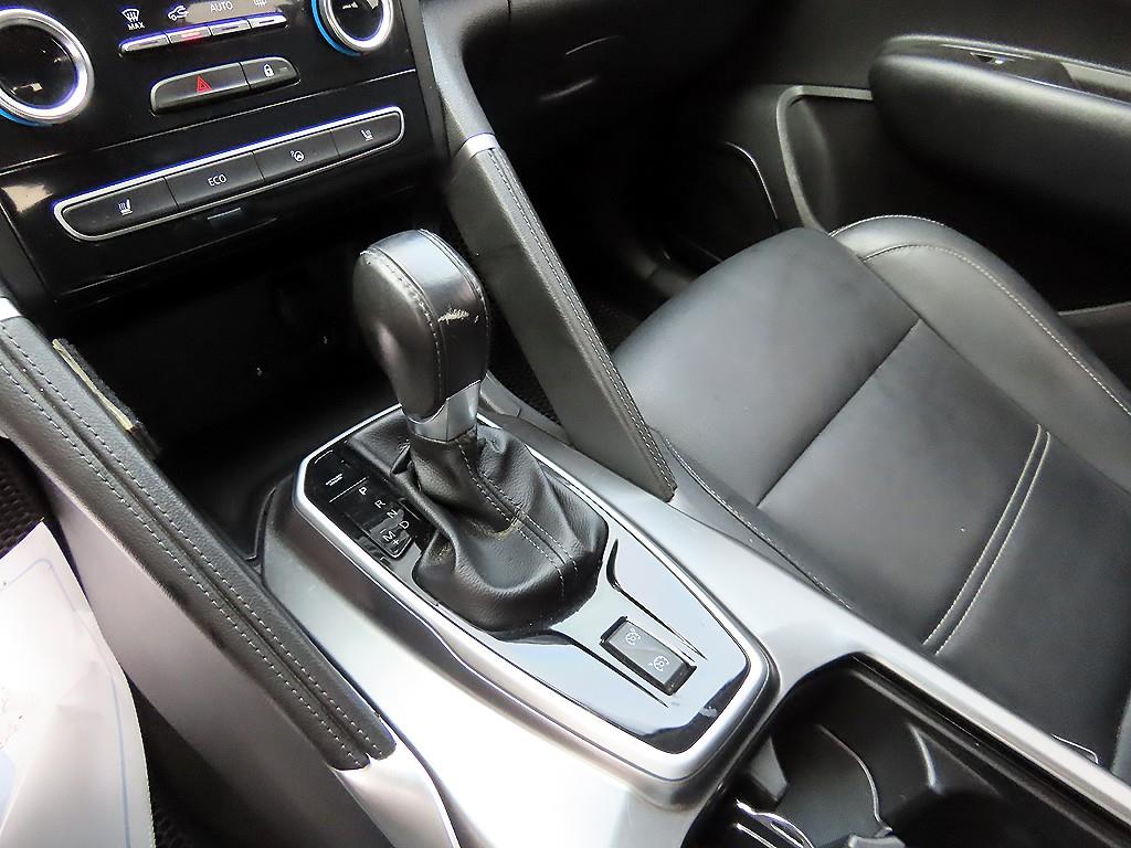 SAMSUNG QM6 - Vista 10