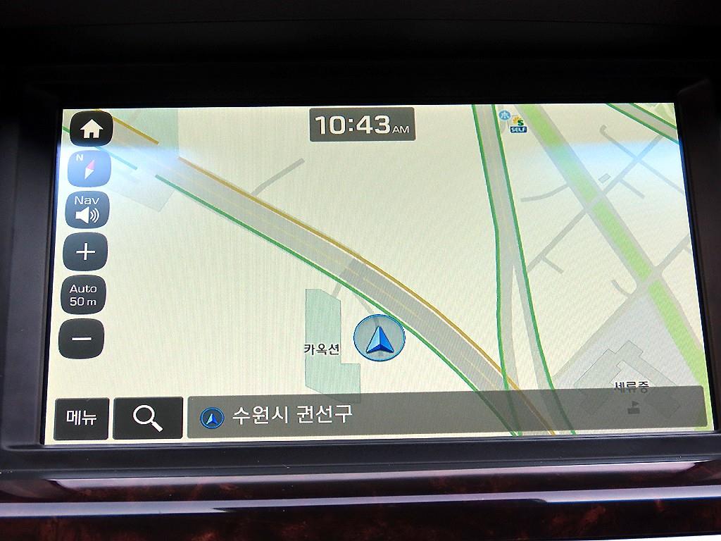 HYUNDAI Genesis - Vista 2