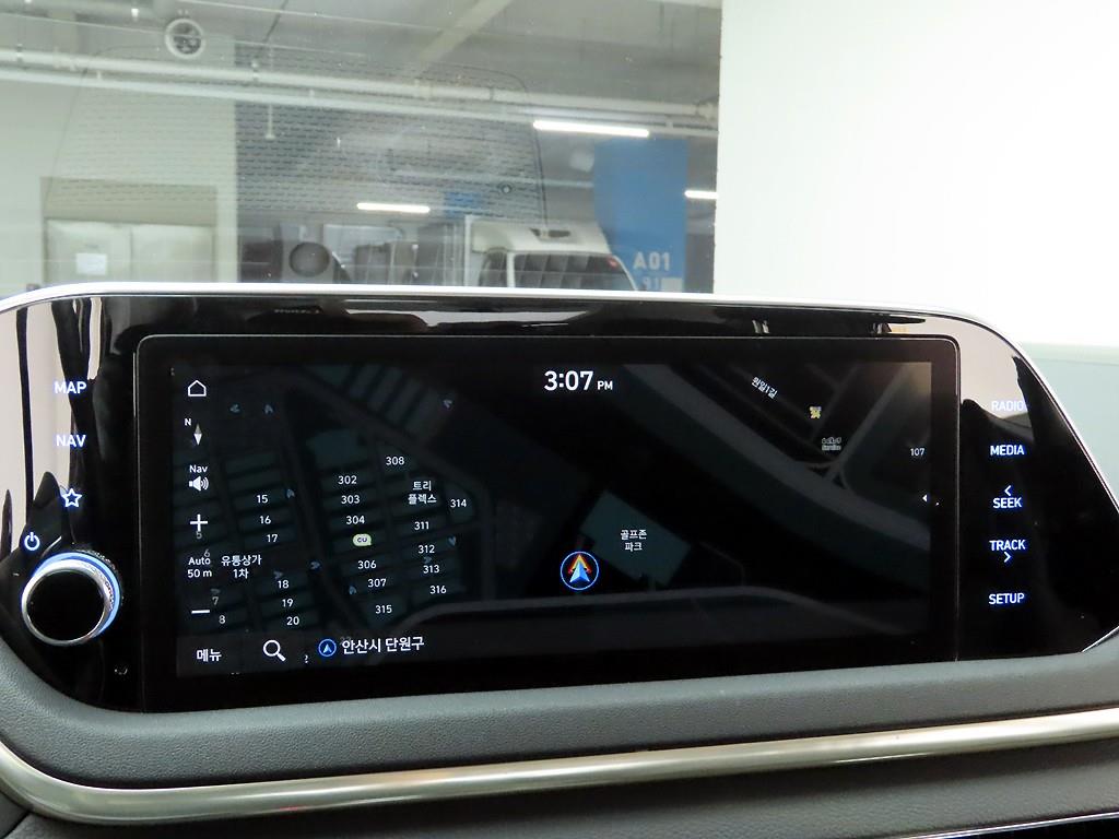 HYUNDAI Sonata - Vista 8