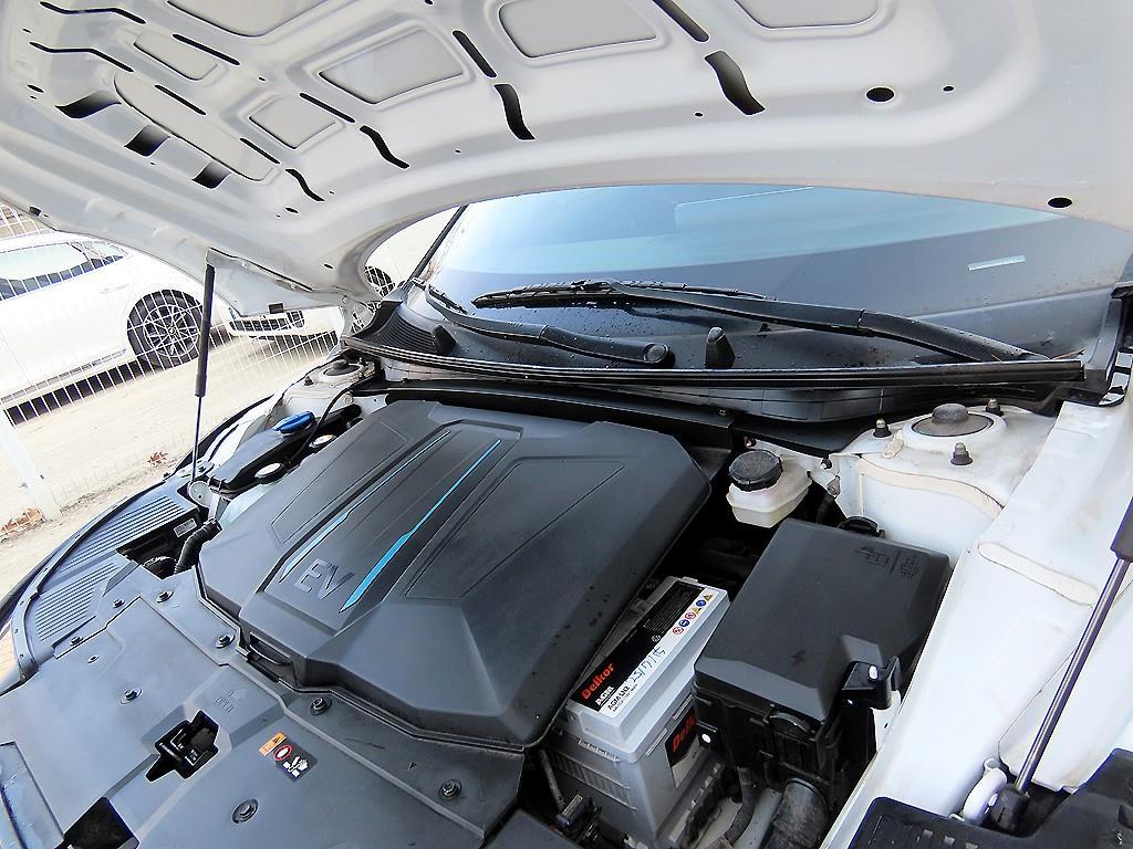 HYUNDAI Ioniq 5 2022 Blanco - Importación desde Corea - HF Imports Iquique - Foto 19