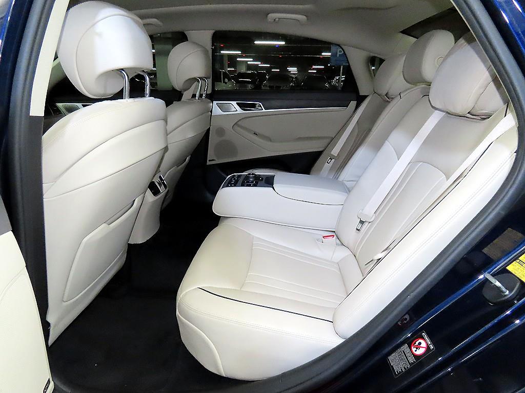 Genesis G80 - Vista 7