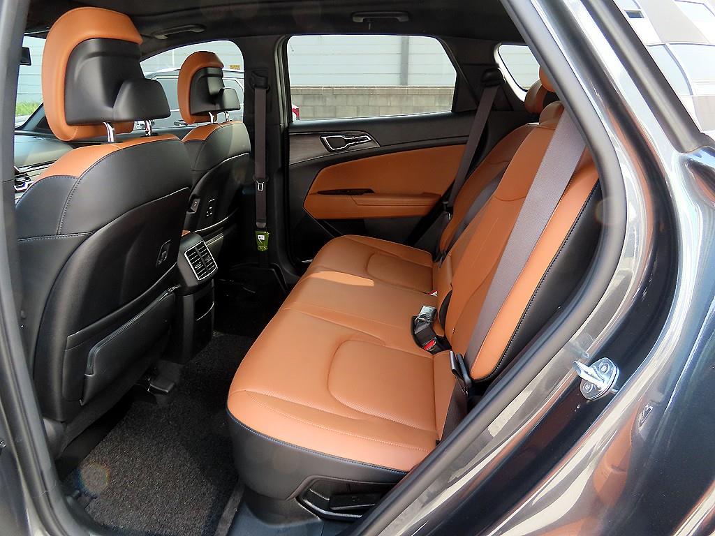 KIA Sportage - Vista 6