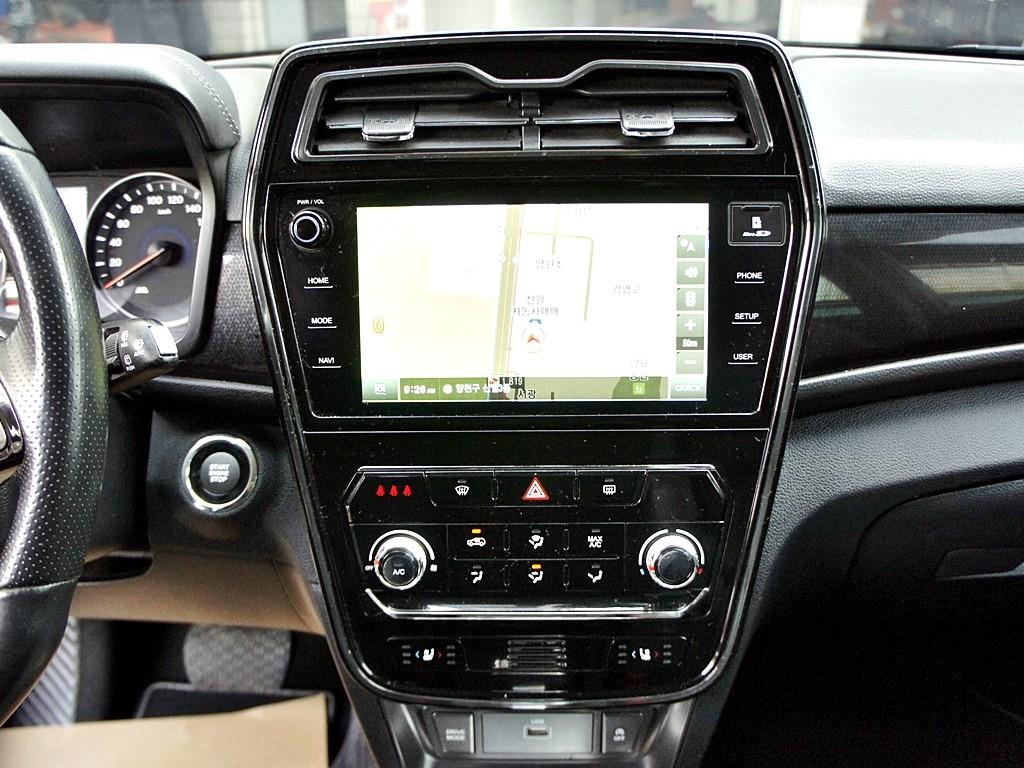 Ssangyong Tivoli 2022 Blanco - Importación desde Corea - HF Imports Iquique - Foto 10