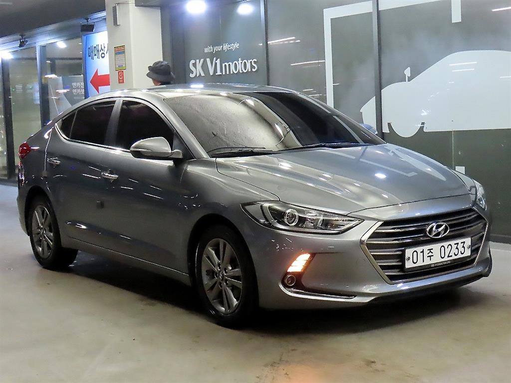 HYUNDAI Avante 2016 Gris - Importación desde Corea - HF Imports Iquique - Foto 1