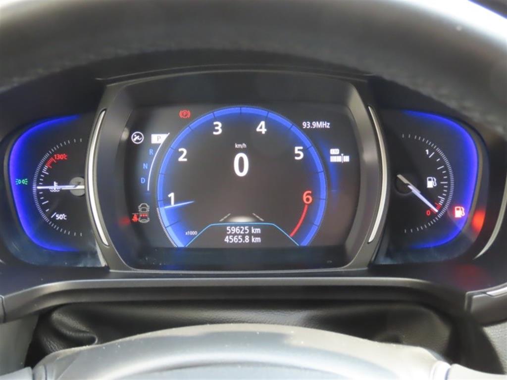 SAMSUNG QM6 - Vista 9