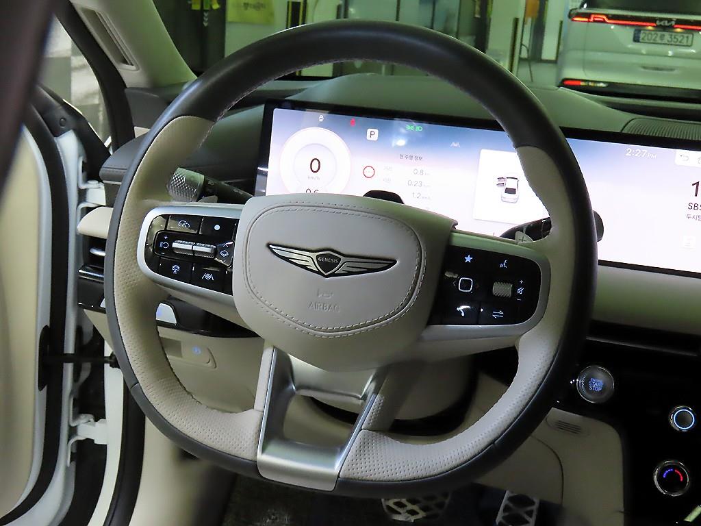 Genesis G80 - Vista 8