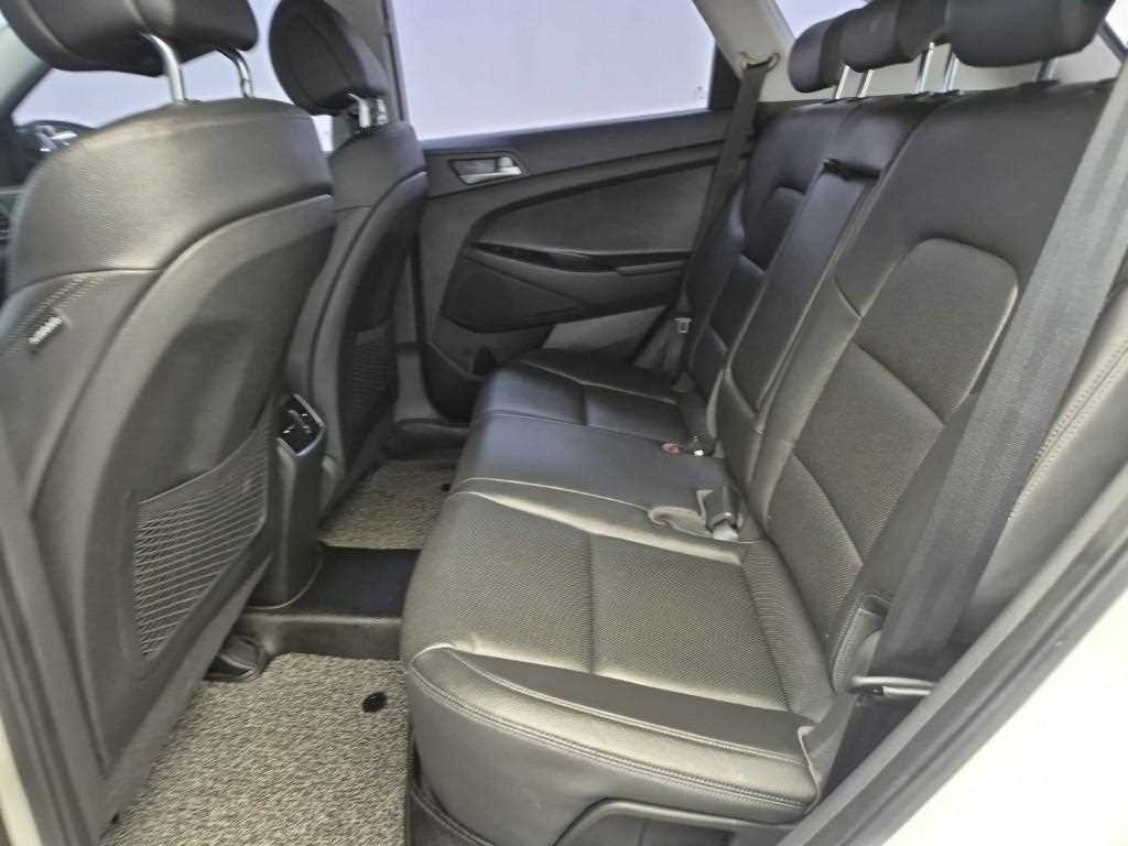 HYUNDAI Tucson - Vista 12