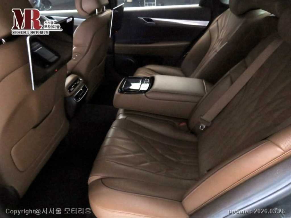 Genesis G80 - Vista 6