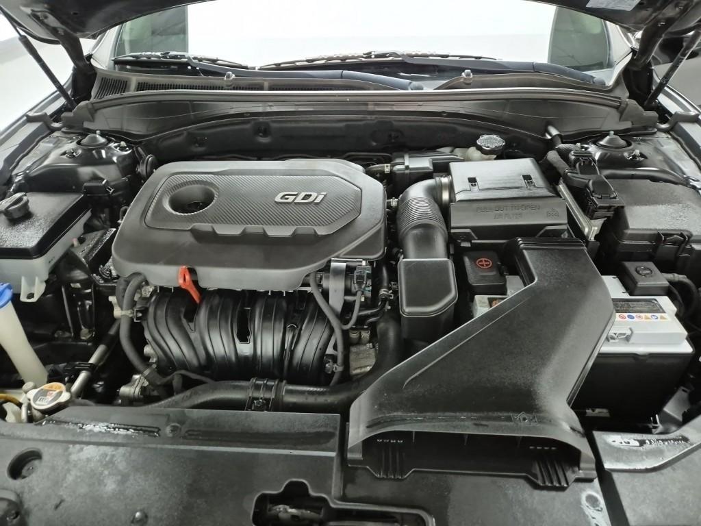 HYUNDAI Grandeur - Vista 5