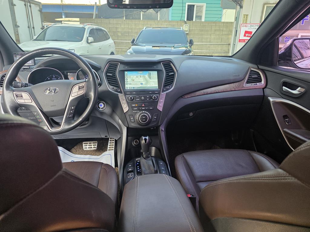 HYUNDAI Santa Fe - Vista 10