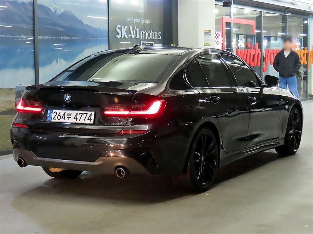 BMW 3 series - Vista 4