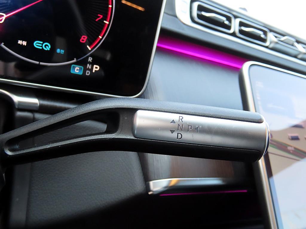 Mercedes Benz S Class - Vista 11