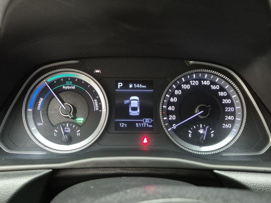 HYUNDAI Sonata - Vista 6