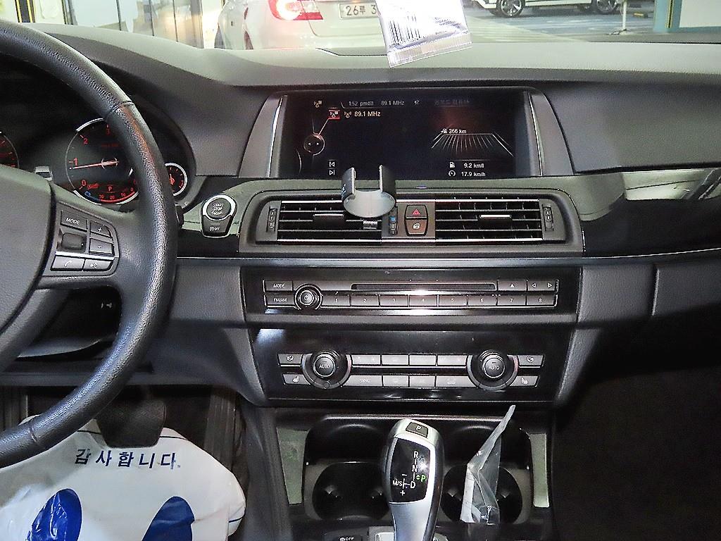 BMW 5 Series - Vista 11