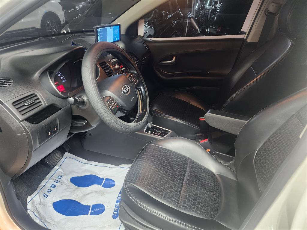 KIA Morning - Vista 9