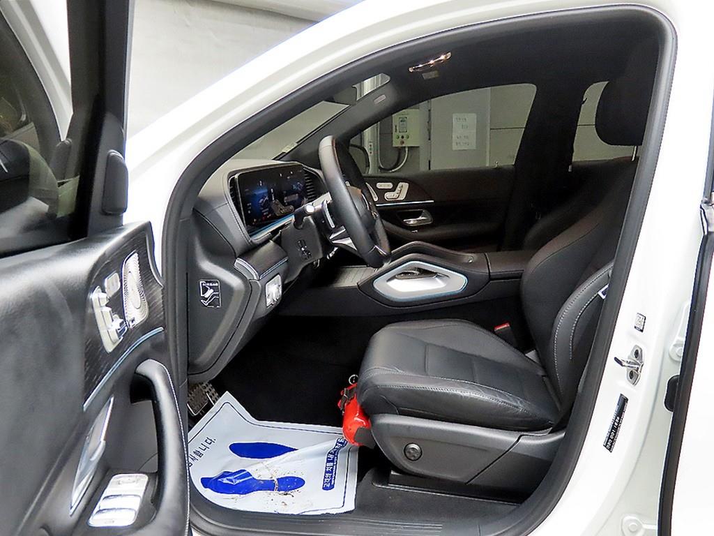 Mercedes Benz GLE Class - Vista 5