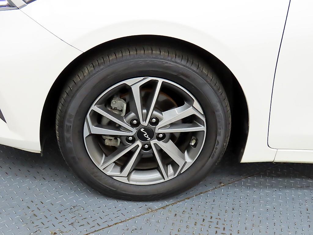 KIA K3 2022 Blanco - Importación desde Corea - HF Imports Iquique - Foto 19