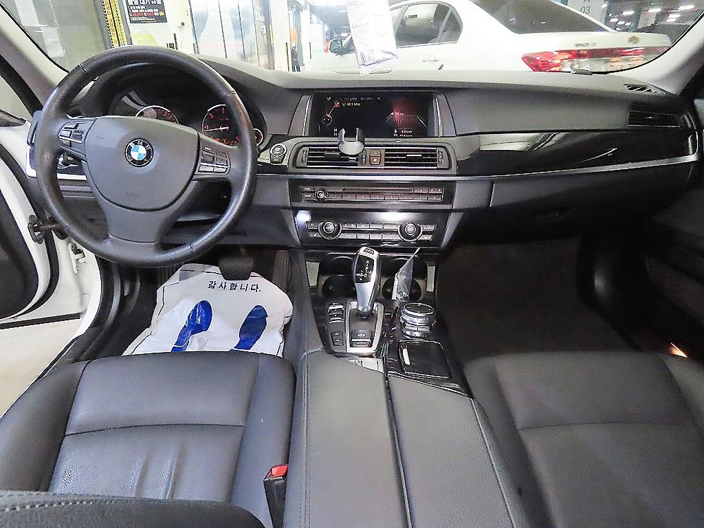 BMW 5 Series - Vista 10