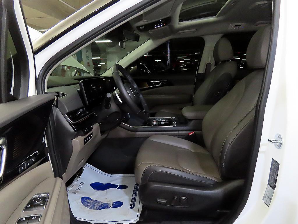 KIA Carnival - Vista 6