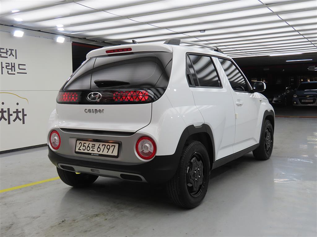 HYUNDAI Casper - Vista 4